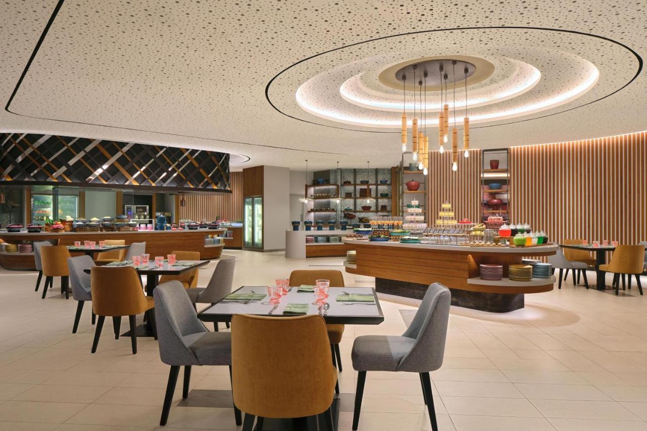 Four Points By Sheraton Surabaya, Pakuwon Indah Εξωτερικό φωτογραφία
